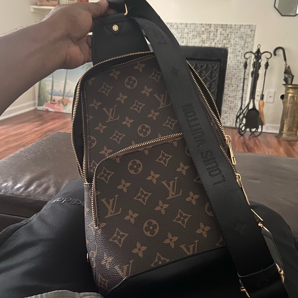 Avenue Sling Bag - Men - Louis Vuitton